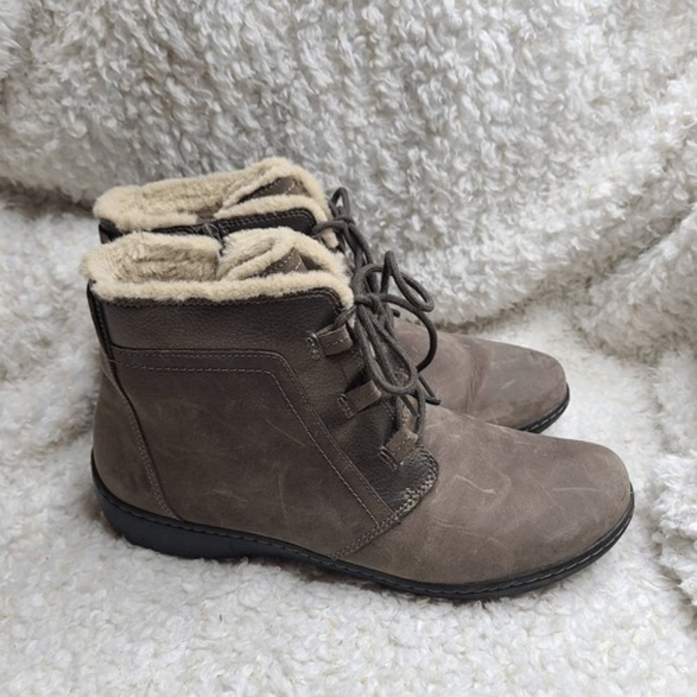 Clarks Cora Chai Lace-up‎ Leather Ankle Boots sz 11